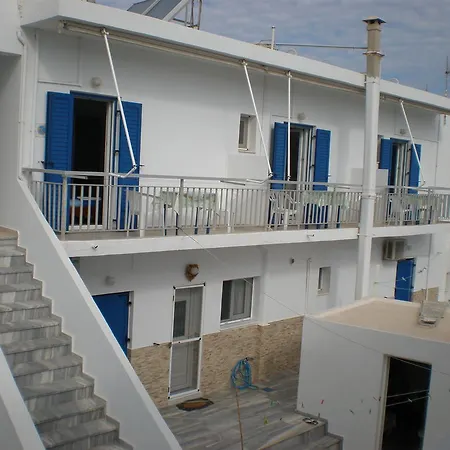 Chrysa Apartment *